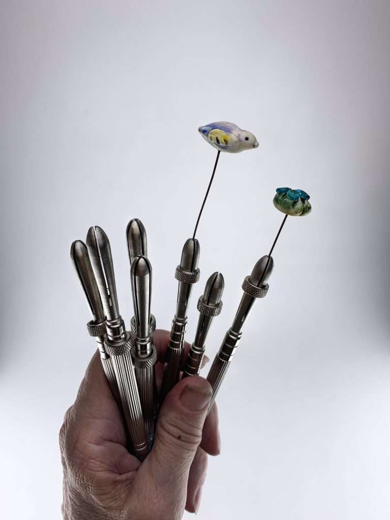 Wire holding tool
